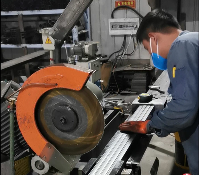 貨架材料注水式切割機(jī)，無塵環(huán)保效率高